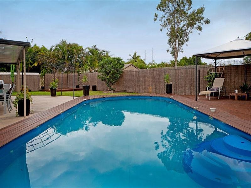 22 Lakewood Court, Helensvale QLD 4212