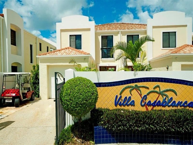 8891 Magnolia Drive East, Hope Island QLD 4212