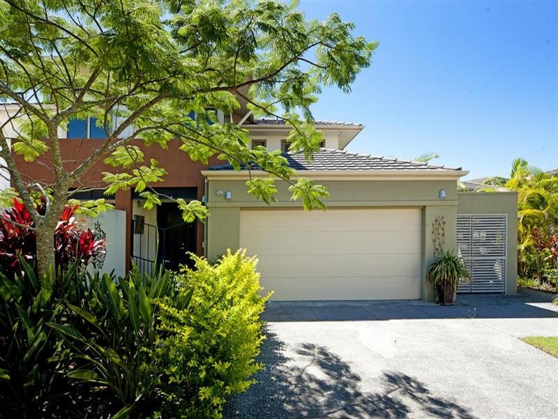 6054 Garda Avenue, Hope Island QLD 4212