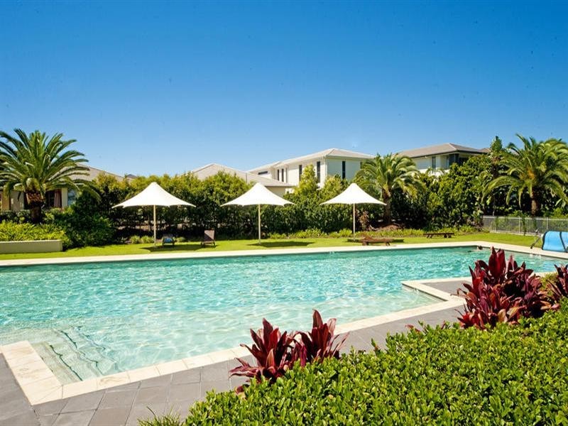 6054 Garda Avenue, Hope Island QLD 4212