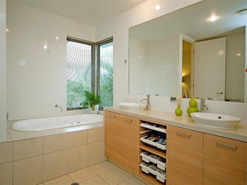 6054 Garda Avenue, Hope Island QLD 4212