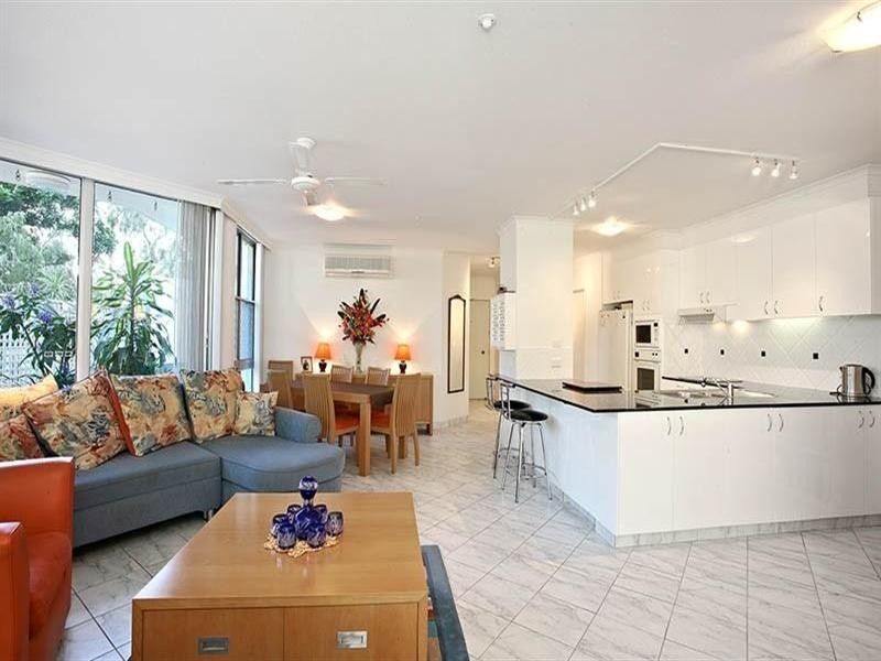 4/15 Brighton Street, Biggera Waters QLD 4216