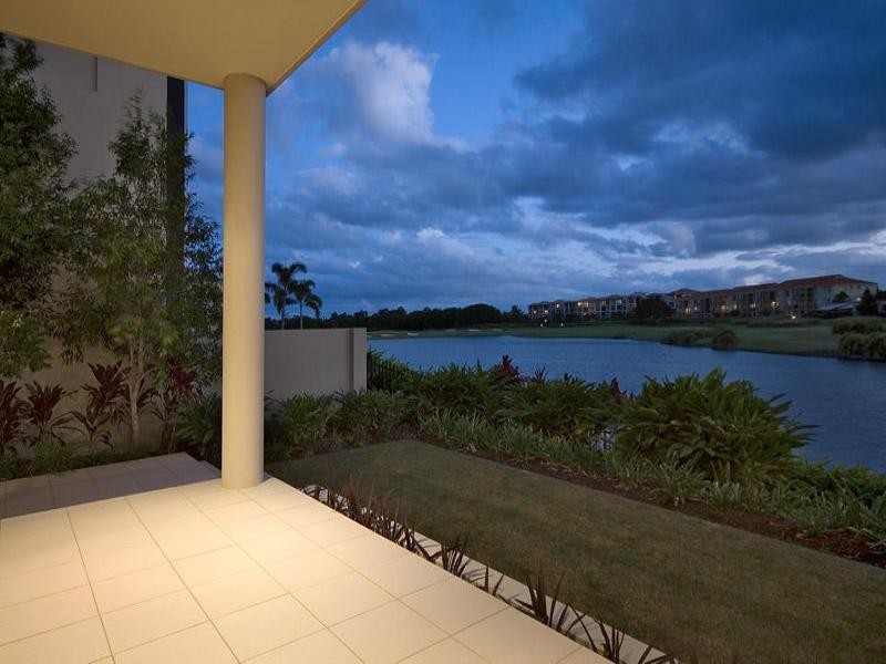 Hope Island QLD 4212