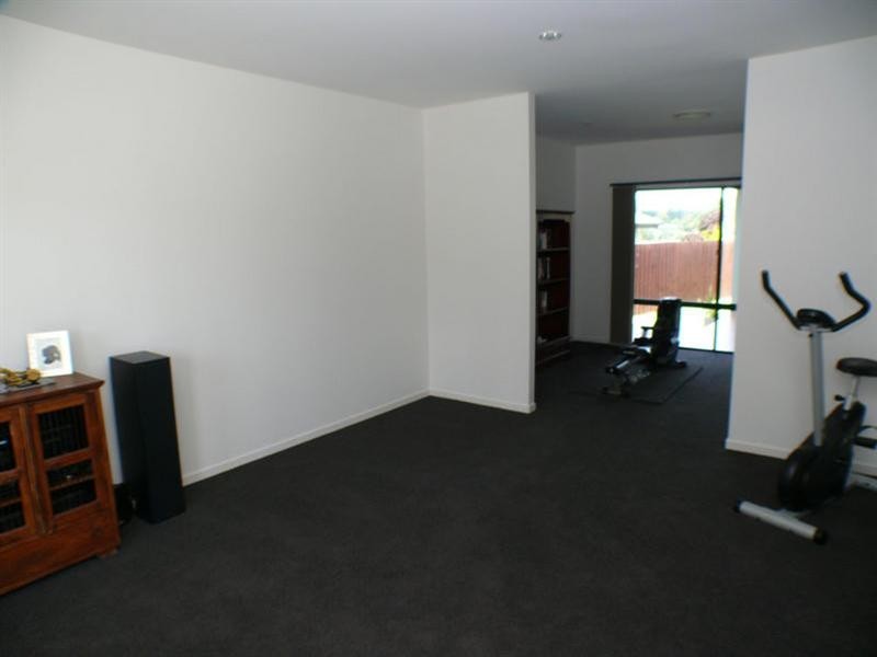 15 Greenleaf Street, Upper Coomera QLD 4209