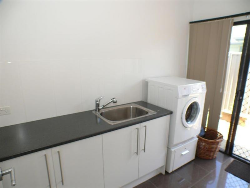 15 Greenleaf Street, Upper Coomera QLD 4209