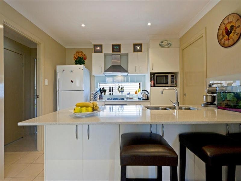 2/8 Holl Lane, Coomera QLD 4209