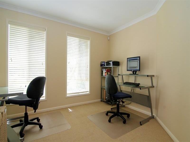 34 Leander Circuit, Oxenford QLD 4210