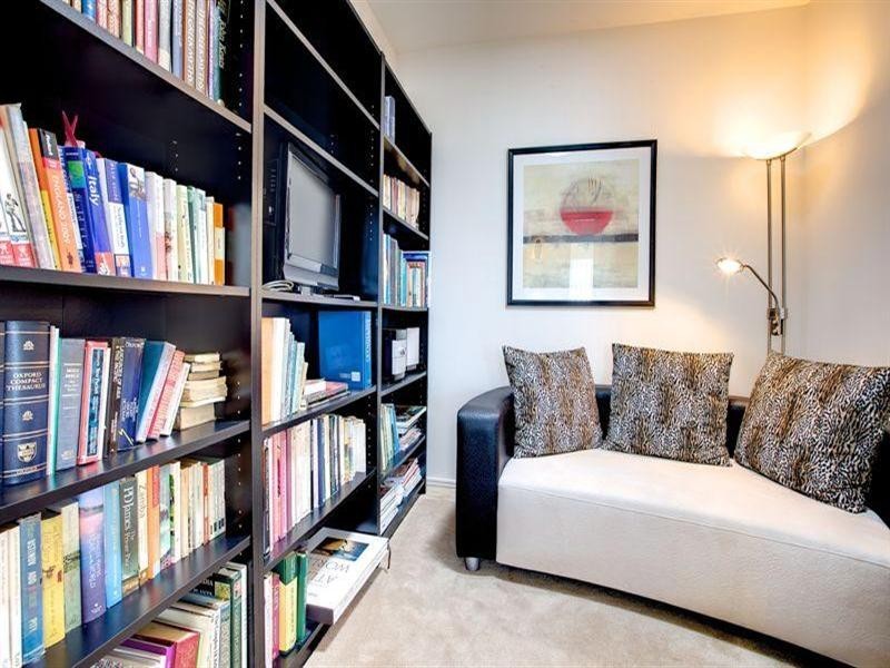 25 Rhodium Crescent, Hope Island QLD 4212