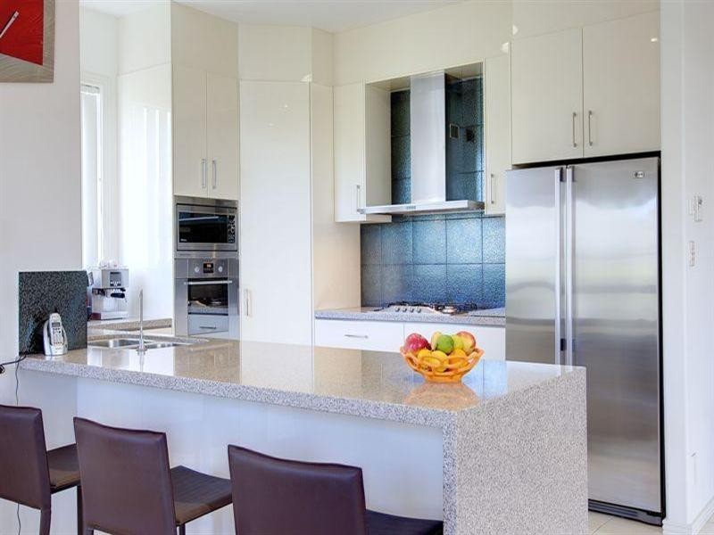 25 Rhodium Crescent, Hope Island QLD 4212