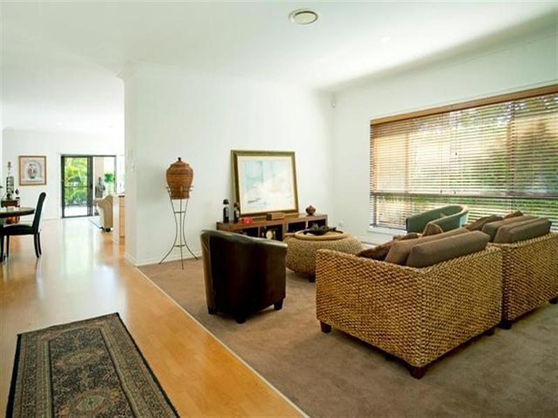 2030 Gracemere Gardens Circuit, Hope Island QLD 4212