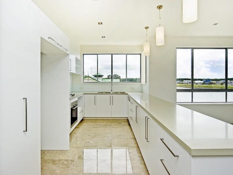 421 Ilanah Aqua, Hope Island QLD 4212