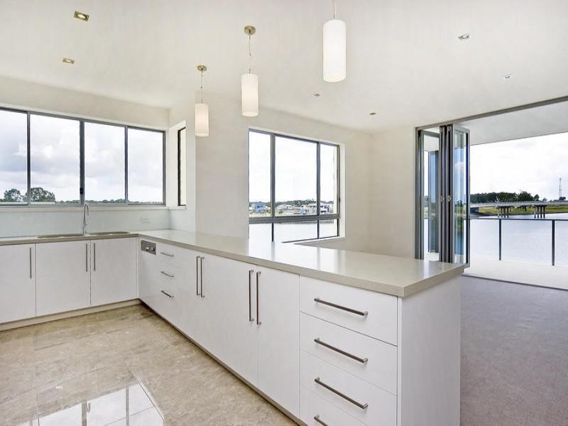 421 Ilanah Aqua, Hope Island QLD 4212