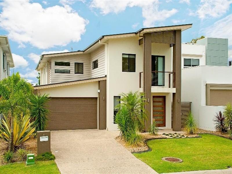 6 Fleetwood Court, Helensvale QLD 4212