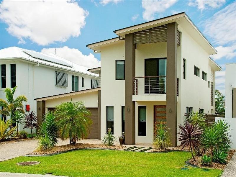 6 Fleetwood Court, Helensvale QLD 4212