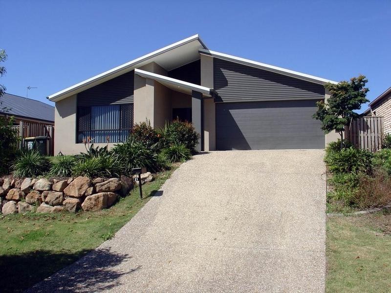 Pacific Pines QLD 4211