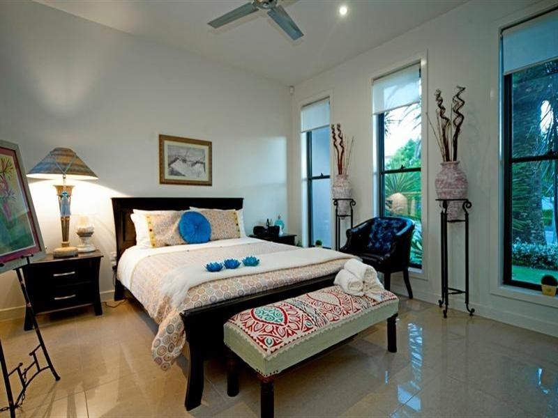 30 Serenity Blvd, Oyster Cove, Helensvale QLD 4212