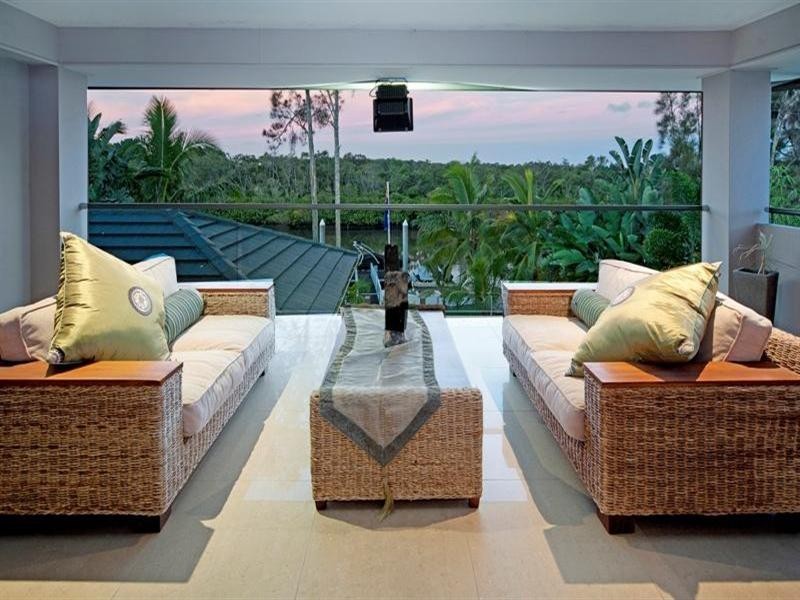 30 Serenity Blvd, Oyster Cove, Helensvale QLD 4212