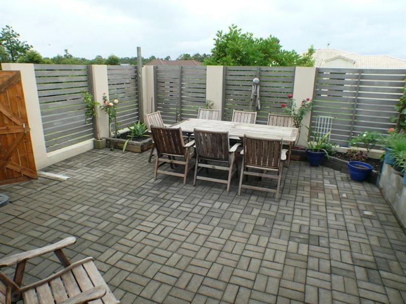 2/1 Bennett Way, Upper Coomera QLD 4209