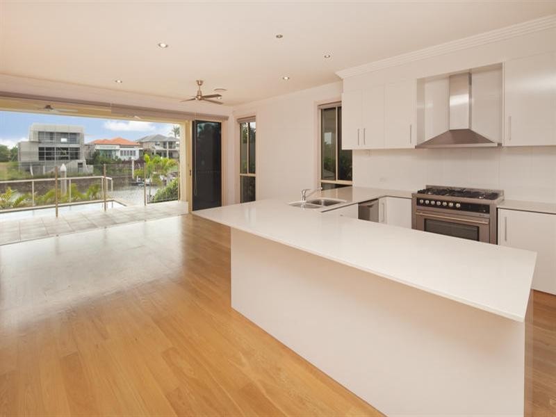 7406 Ellensbrook Drive, Hope Island QLD 4212