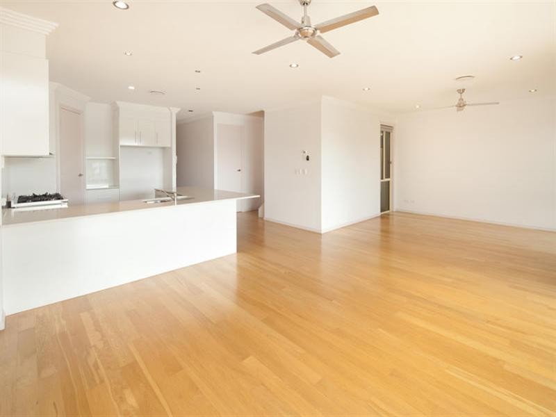 7406 Ellensbrook Drive, Hope Island QLD 4212