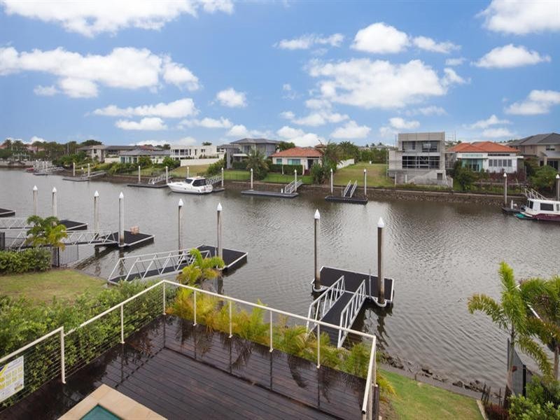 7406 Ellensbrook Drive, Hope Island QLD 4212