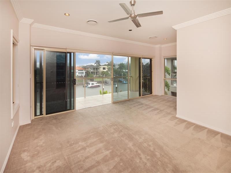 7406 Ellensbrook Drive, Hope Island QLD 4212