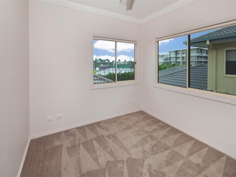 7406 Ellensbrook Drive, Hope Island QLD 4212