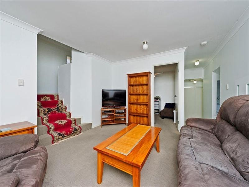 34 Bluetail Crescent, Upper Coomera QLD 4209