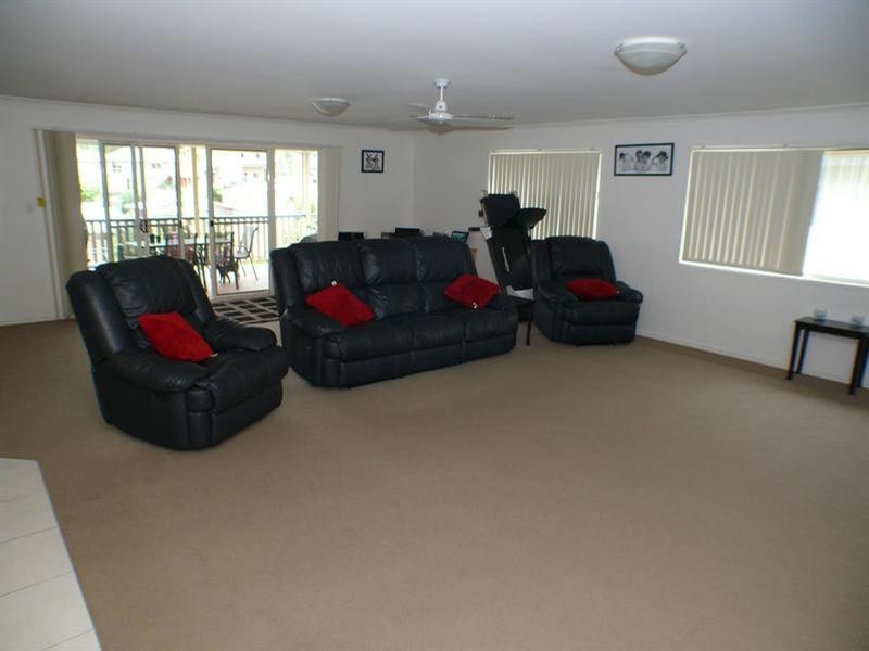 47 Mossman Parade, Waterford QLD 4133