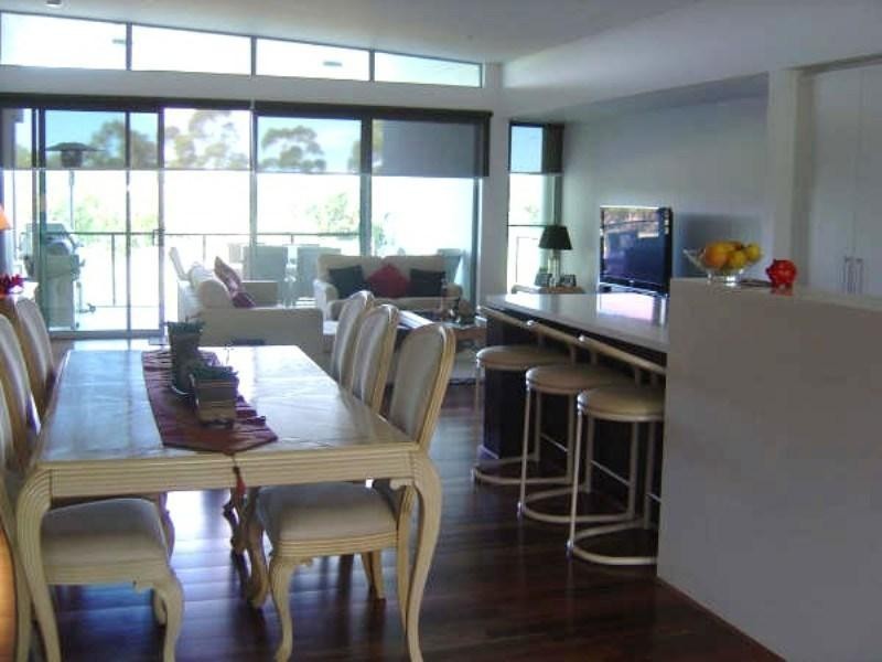 7512 Springfield Drive, Hope Island QLD 4212