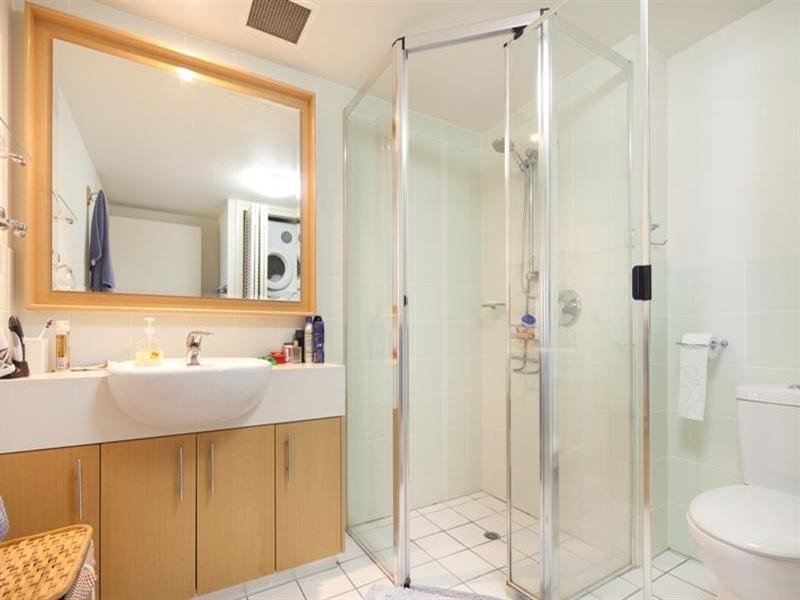 8418 Magnolia Drive East, Hope Island QLD 4212