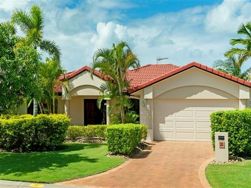 21 Dallow Crescent, Monterey Keys, Helensvale QLD 4212