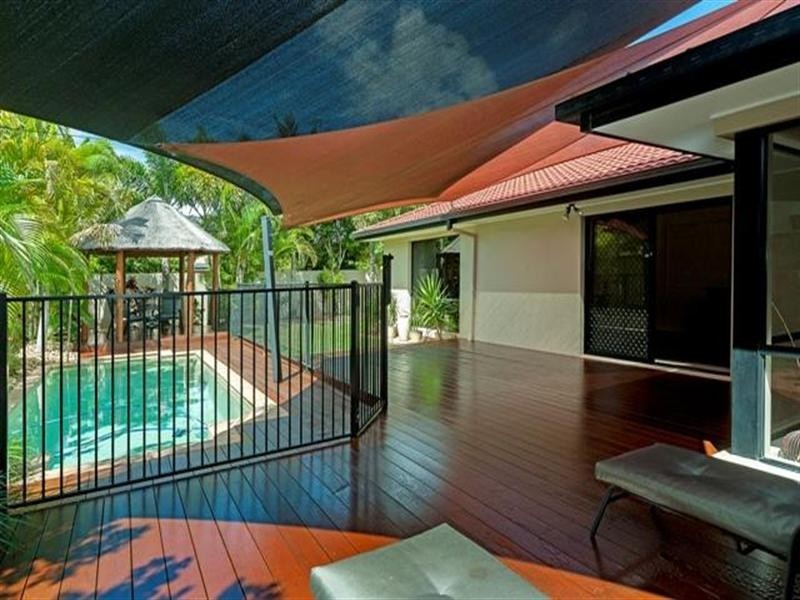 21 Dallow Crescent, Monterey Keys, Helensvale QLD 4212