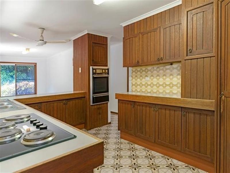 28 Mungala Street, Hope Island QLD 4212