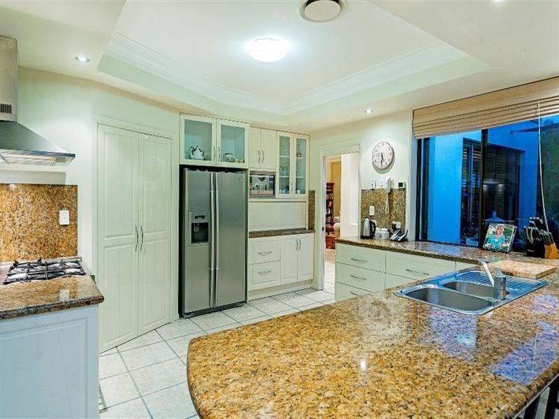 1634 Argyle Court, Hope Island QLD 4212