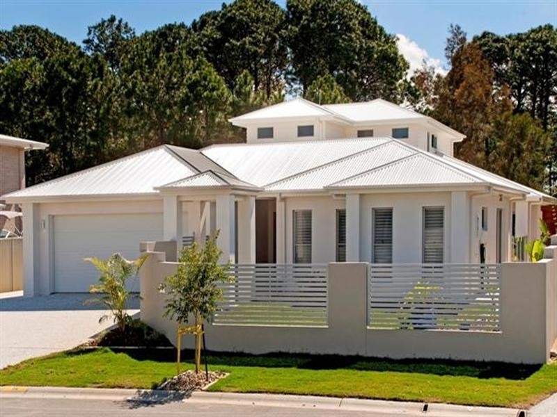 14 Rhodium Crescent, Hope Island QLD 4212