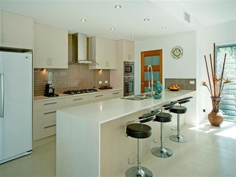 14 Rhodium Crescent, Hope Island QLD 4212