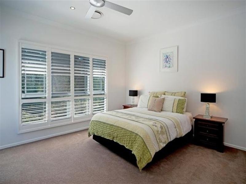 14 Rhodium Crescent, Hope Island QLD 4212