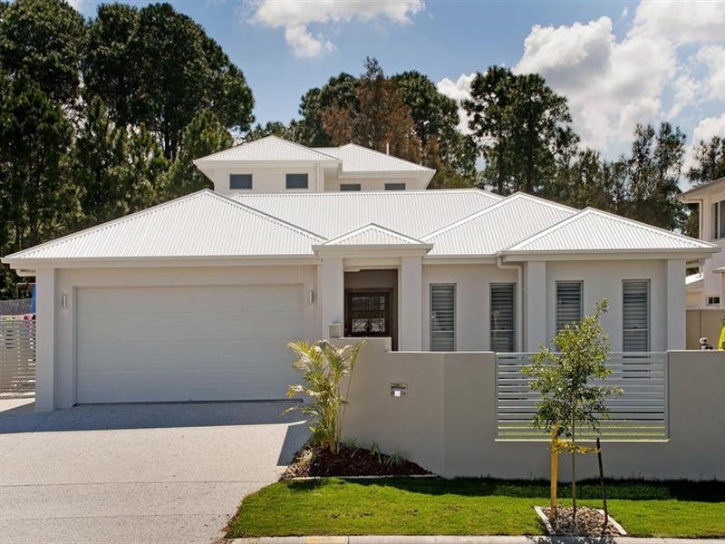 14 Rhodium Crescent, Hope Island QLD 4212