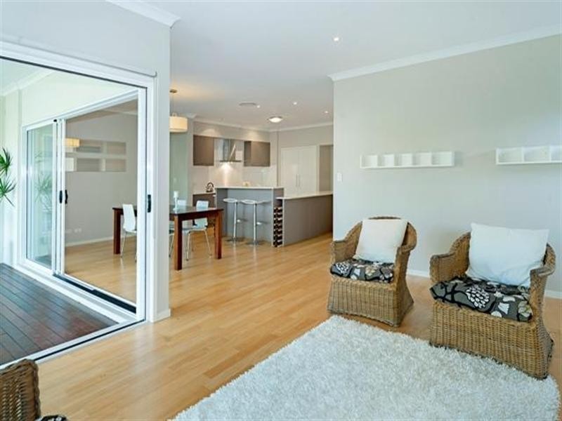 50 Southaven Drive, Helensvale QLD 4212