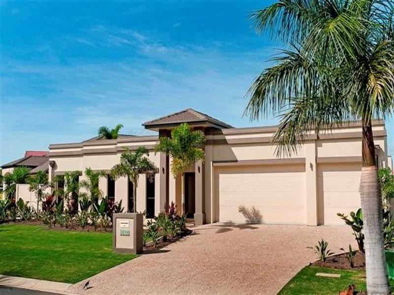 2136 Beaufort Way, Hope Island QLD 4212