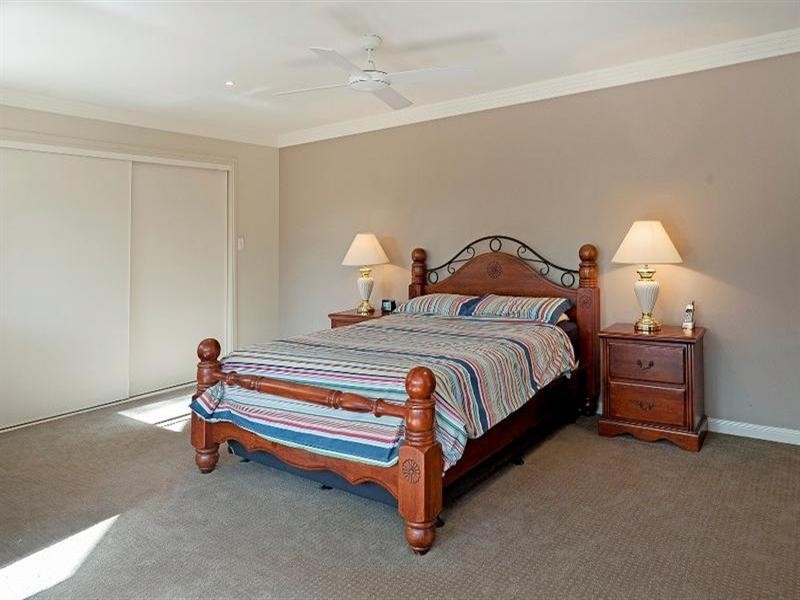 43 Babirra Street, Hope Island QLD 4212