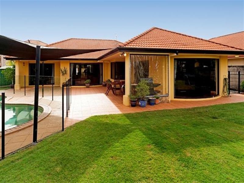 5 Tammy Court, Helensvale QLD 4212