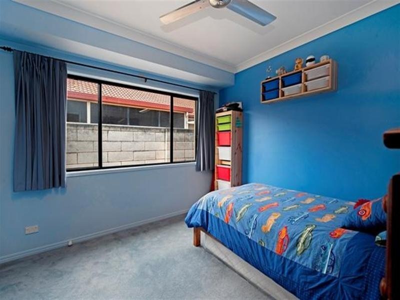 5 Tammy Court, Helensvale QLD 4212