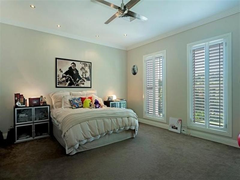 32 Lagoon Park Drive, Riverstone Crossing,, Maudsland QLD 4210