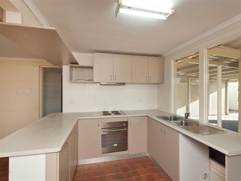 26 Warana Avenue, Steiglitz QLD 4207