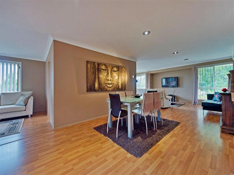 8 Greenridge Street, Oxenford QLD 4210