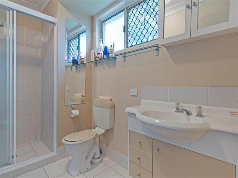 8 Greenridge Street, Oxenford QLD 4210