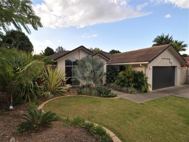 42 Arlene Park Terrace, Helensvale QLD 4212