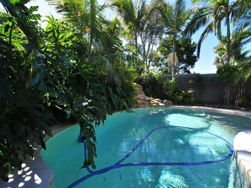 42 Arlene Park Terrace, Helensvale QLD 4212